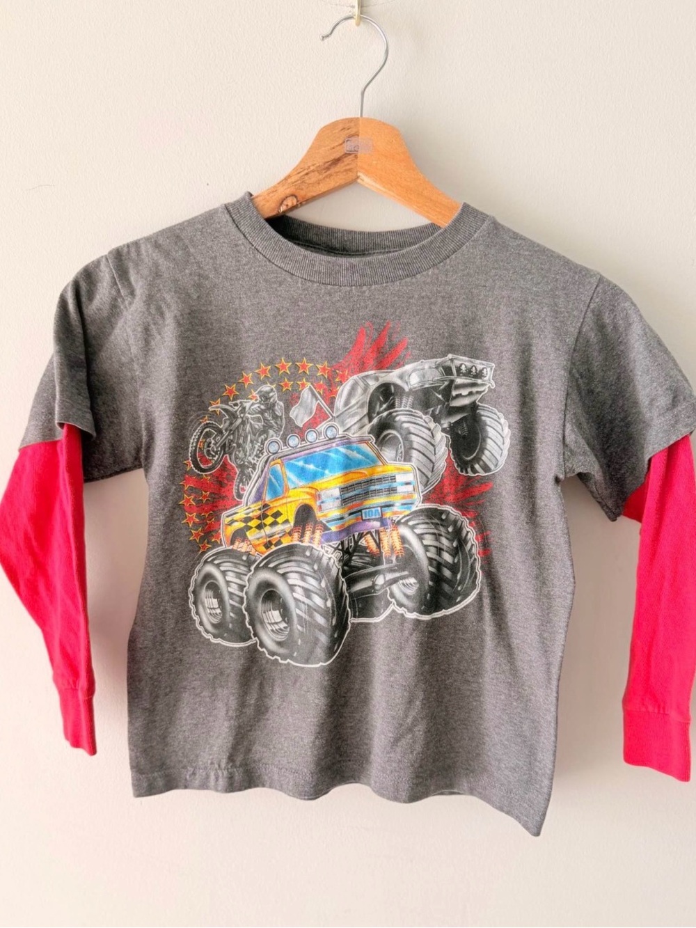 ✨VINTAGE✨Top Heavy Boys Size M (5/6) Monster Truck Graphic Long Sleeve T-Shirt